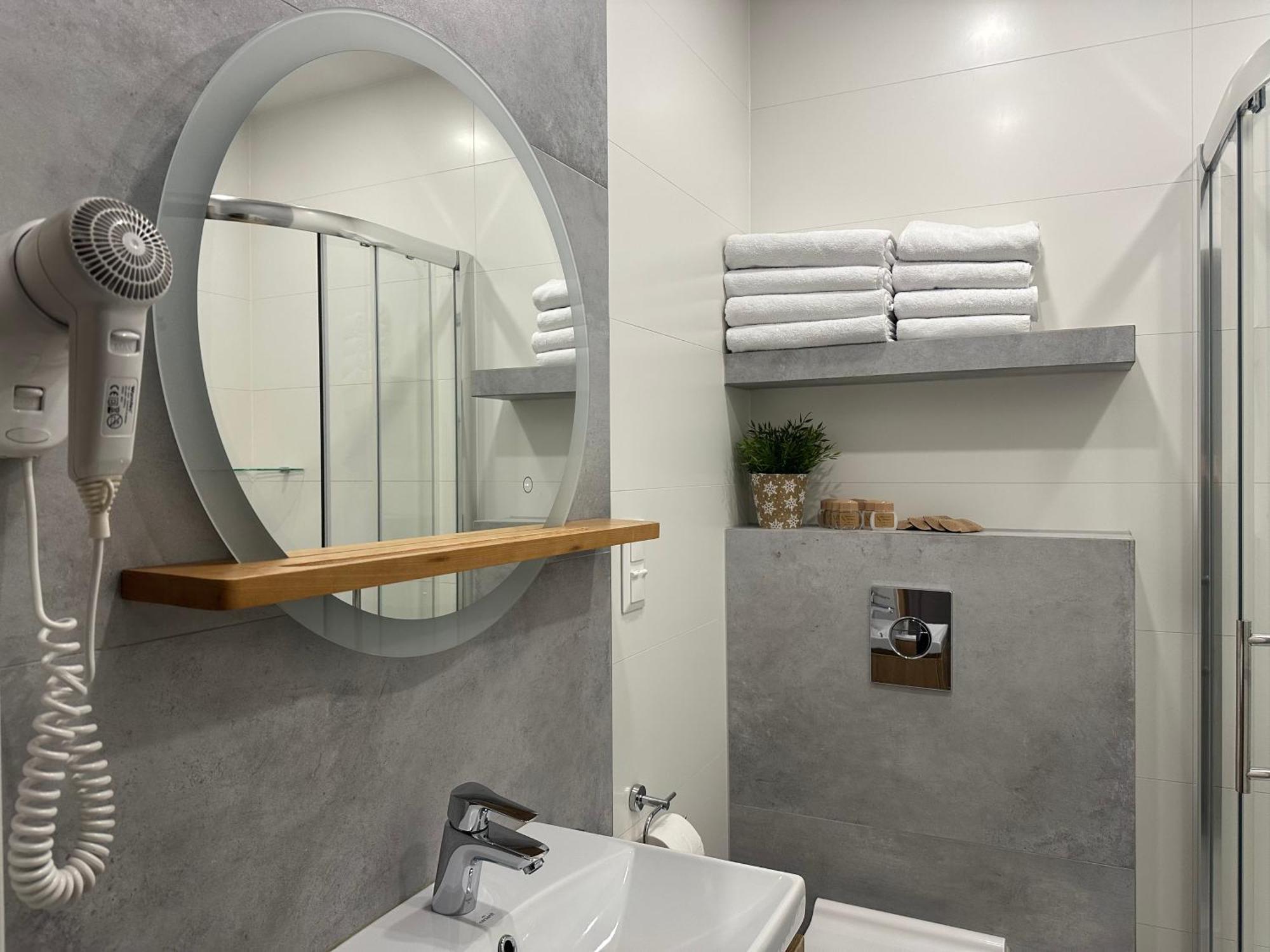 Vektron Apartment ซาโกปาเน ภายนอก รูปภาพ